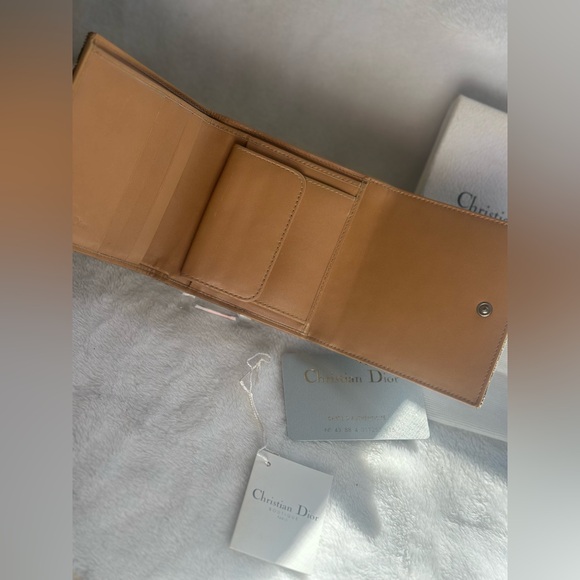 Christian Dior Trotter Trifold Wallet w/ Box & Dust Bag - EUC - Picture 5 of 8